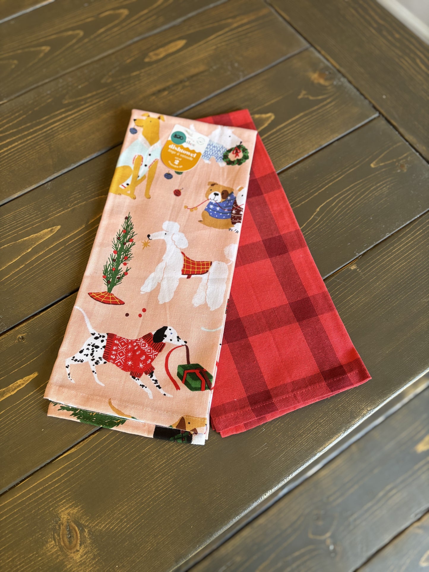 Holiday Pups 2-Pack Tea Towels