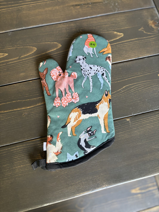 Adorable Pups Oven Mitt